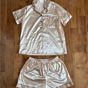 Silky Cream / Pinky Pajama Set with Black Trim